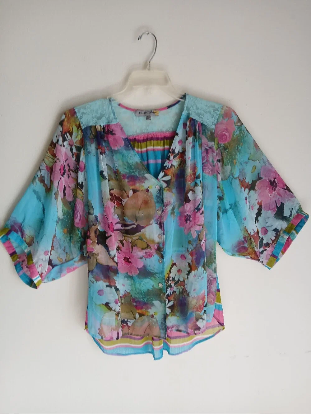 Figuero & Flower Blouse Size XL Lace Shoulder Sheer